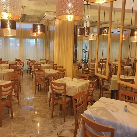 Hotel Venezia San Mauro Mare Отель